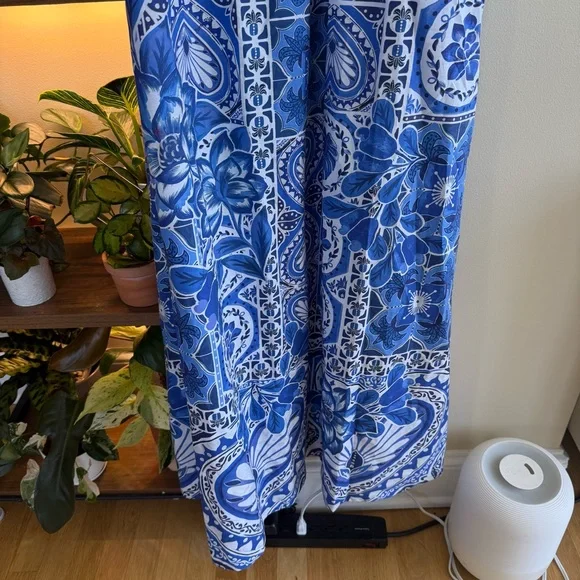 NWT FARM Rio Blue Tile Dream Sleeveless Maxi Dress Size Large - Picture 7 of 12